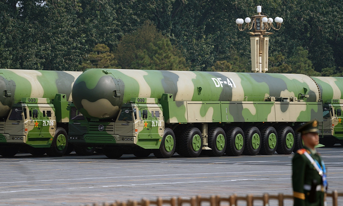 Kitajska jedrska raketa DF-41 Vir: Twitter, Xhinhua