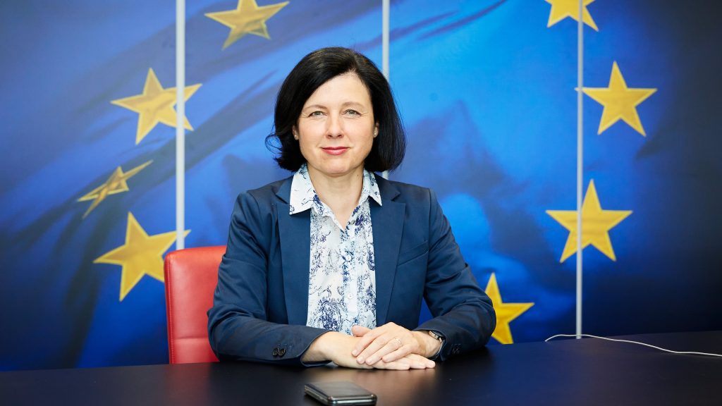 Komisarka Vrera Jurova Vir: EU
