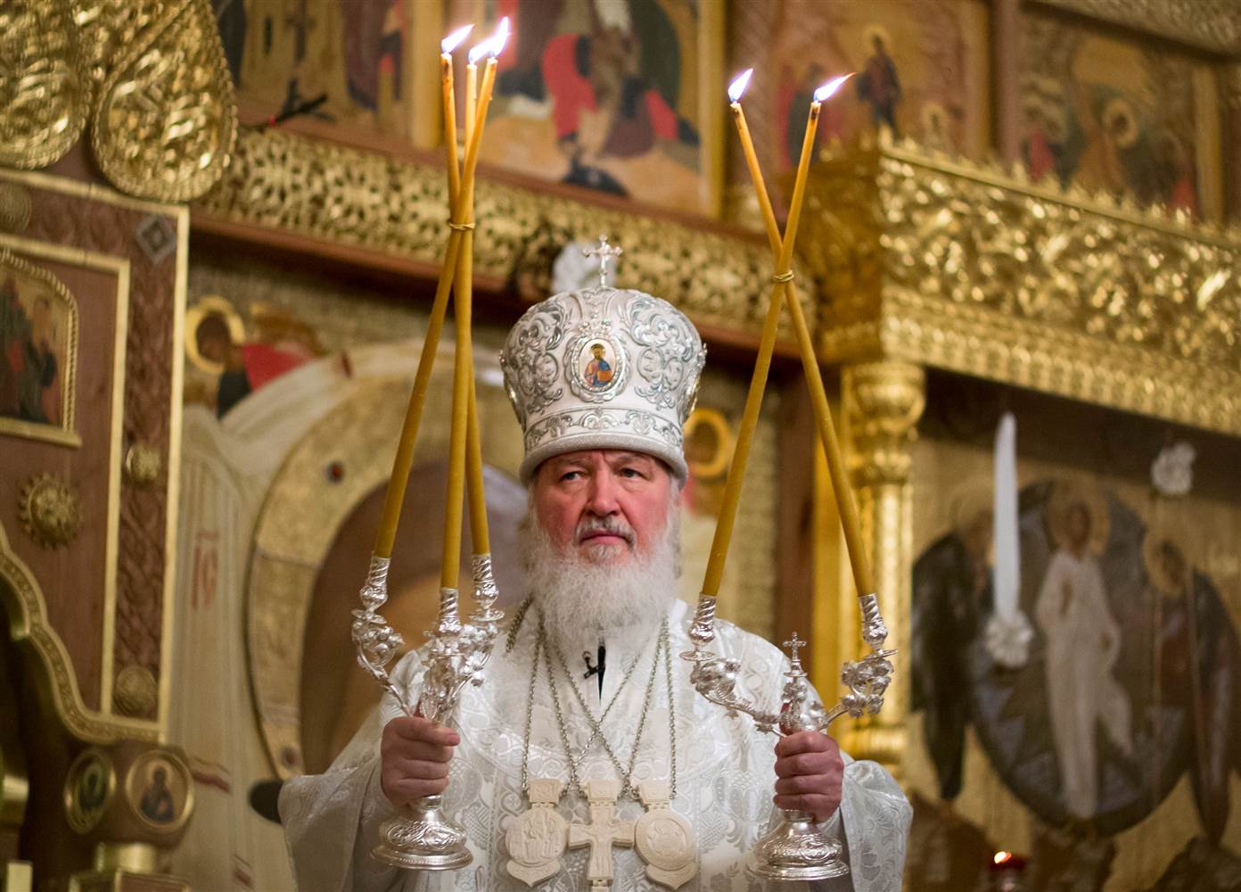 Patriarh Kiril Vir:Sputnik