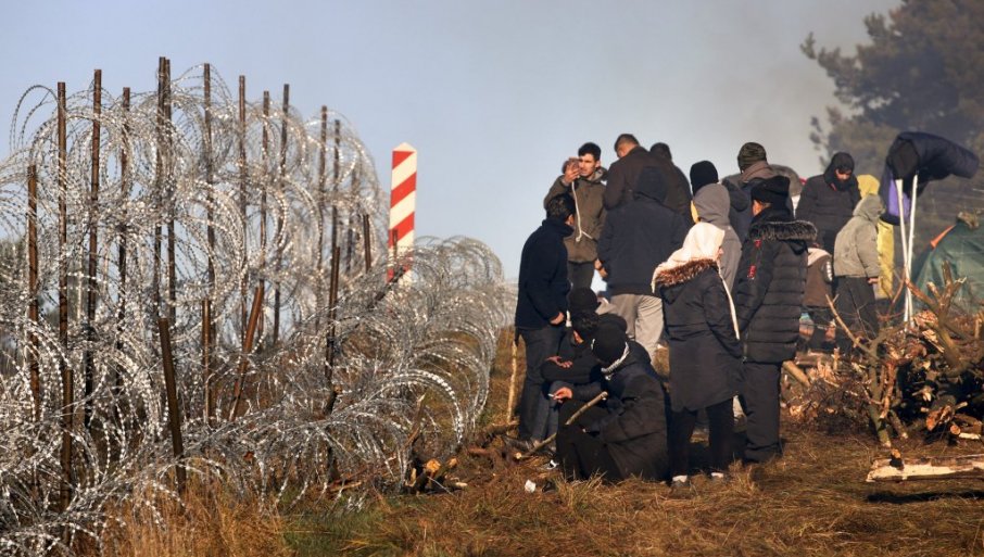 Migranti na meji Poljske