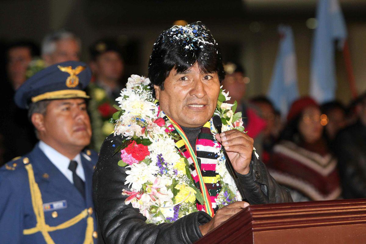 Evo Morales ob prihodu v domovino  Vir:  Twitter