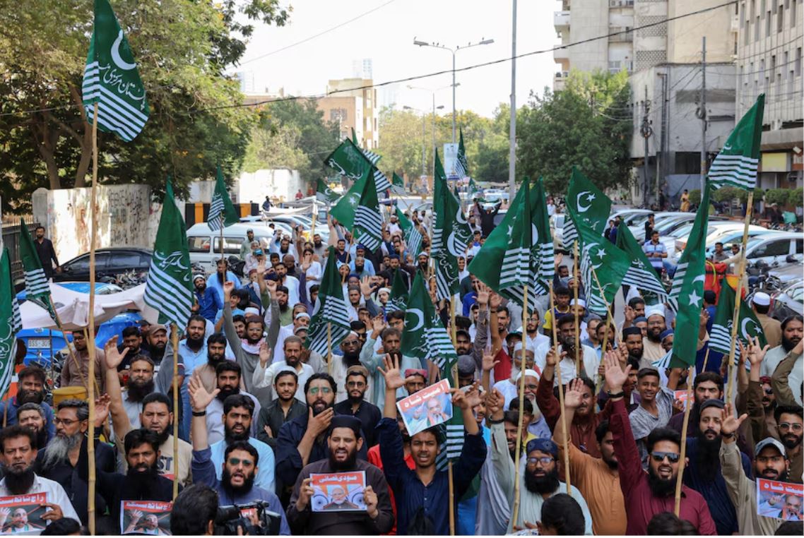 Pakistanci protestirajo zaradi pomanjkana vode Vir: Telegram Pakistanci protestirajo zaradi pomanjkana vode Vir: Telegram