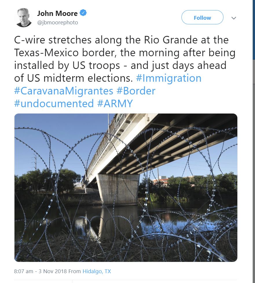 Tvit: Vojaki postavljajo rezalno žico na meji z Mehiko VIr:James Moore