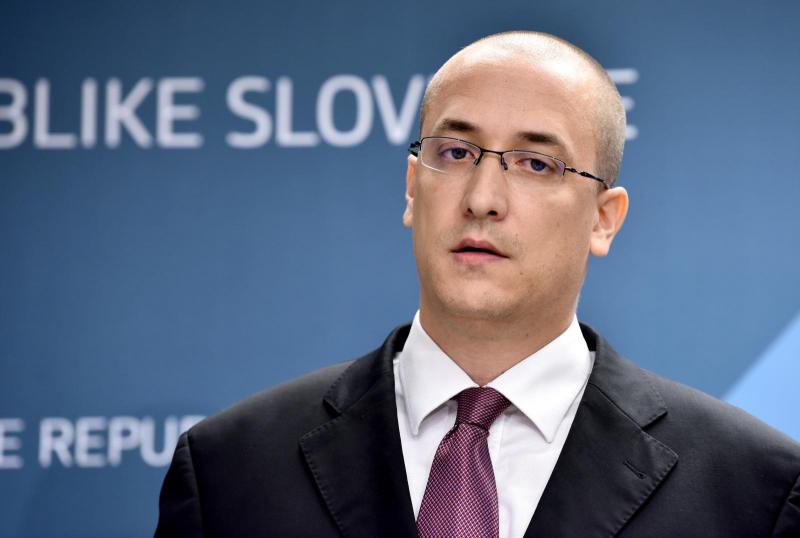 Leben: Službe na letališču so upoštevale vse varnostne predpise