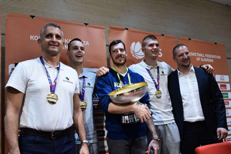 Dragić potrdil slovo od reprezentance, Kokoškov ostaja povezan z reprezentanco