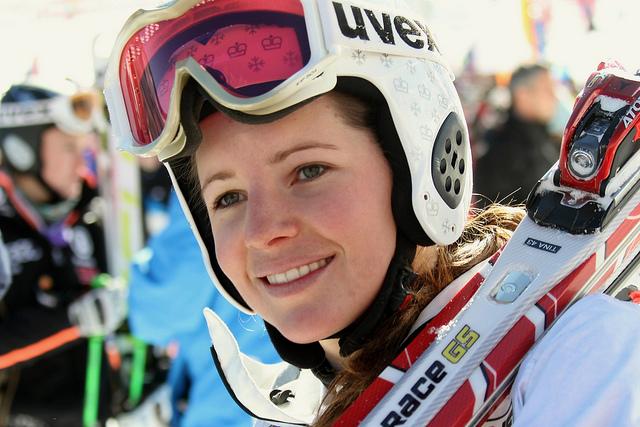 Tina Weirather je zmagovalka superveleslaloma v Crans Montani, Slovenki brez točk 