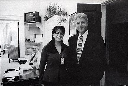 Bill Clinton pod udarom zaradi izjav o aferi z Monico Lewinsky