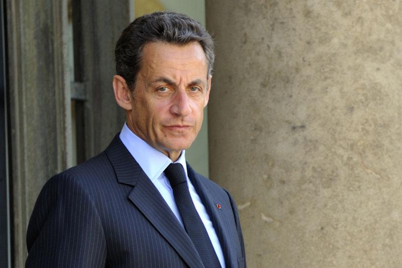Sarkozy v televizijskem soočenju opozoril pred novim terorističnim napadom