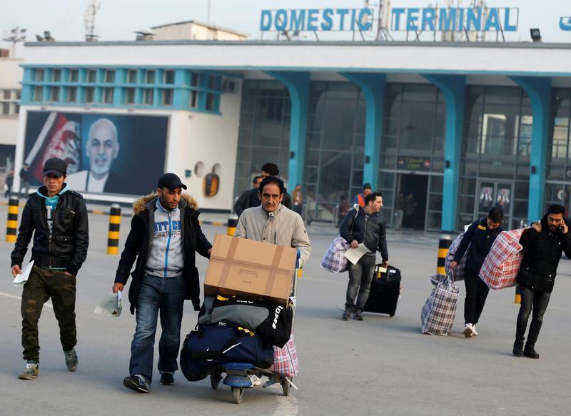 Nezakonito deportirani afganistanski azilant nazaj v Nemčiji