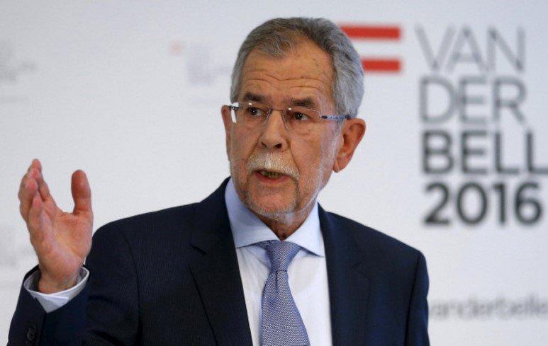 Avstrijski predsednik zaradi islamizacije Evrope posvaril pred ekstremizmi
