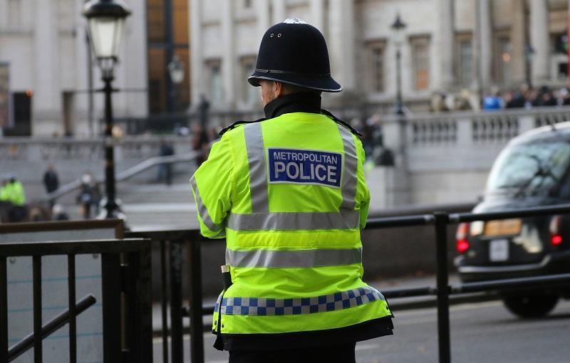 Britanska policija v hiši zastrupljenega Britanca našla novičok