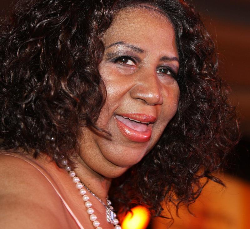 Umrla je legenda soul glasbe Aretha Franklin