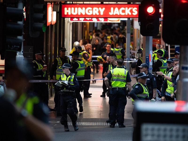 Terorist v Melbournu poznan avstralski policiji in obveščevalni službi; brat tudi terorist