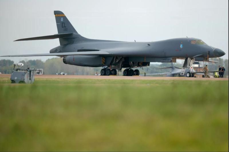 ZDA umaknile svoje bombnike iz britanskega oporišča Fairford