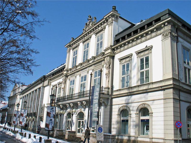 V SNG Maribor baletni triptih Favn - Carmen - Bolero