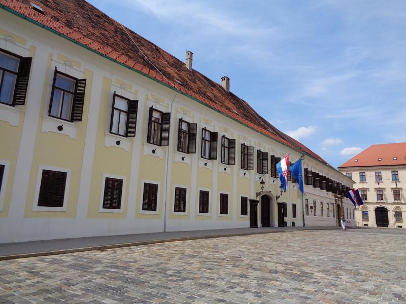 Hrvaška bo Slovenijo opozorila na