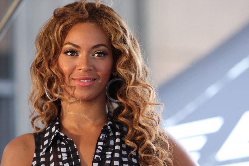 Beyonce pobrala levji delež nagrad na podelitvi nagrad MTV