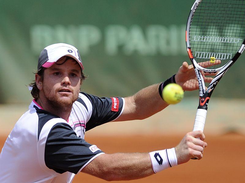 Kavčič uspešen, Žemlja izpadel