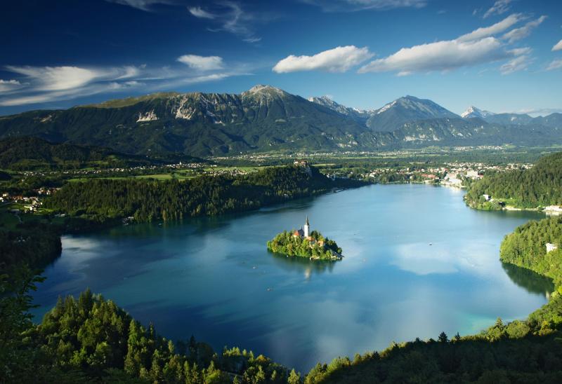 V prvem trimesečju v Sloveniji skoraj dva milijona turističnih nočitev