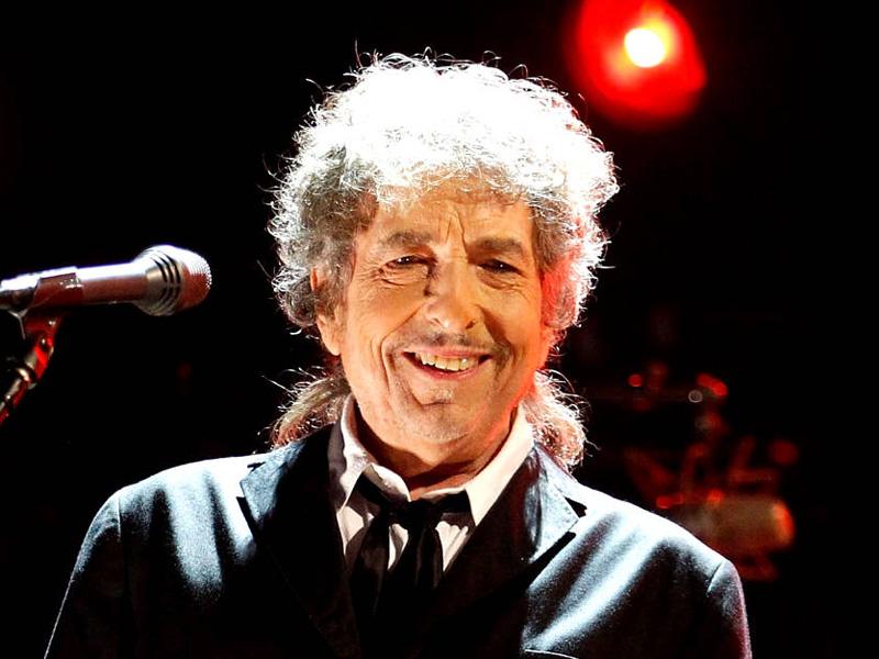 Nobelova nagrada za literaturo Bobu Dylanu