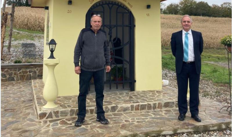 »Predvidevam, da bodo v Šentilju kmalu iskali novo ime za ulico. Vsebinsko bi ustrezala recimo Ulica prostitucije.«