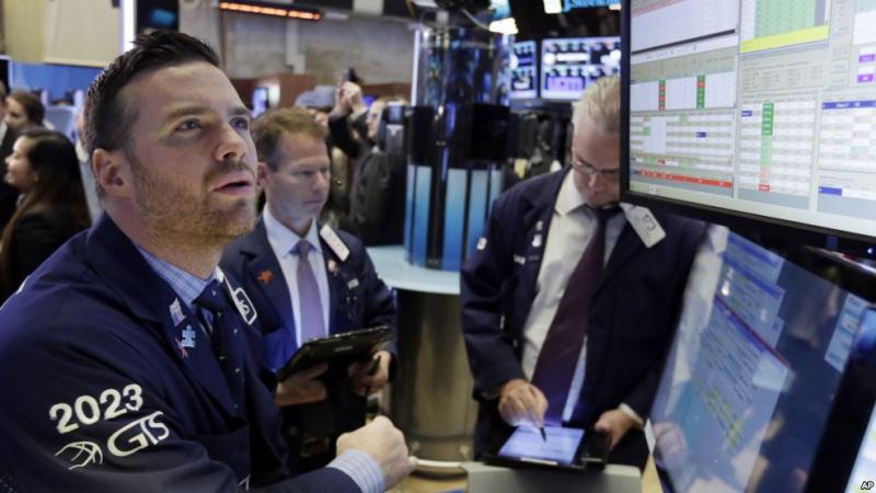 Finančni trgi se majejo zaradi nepričakovano tesnih volitev v ZDA