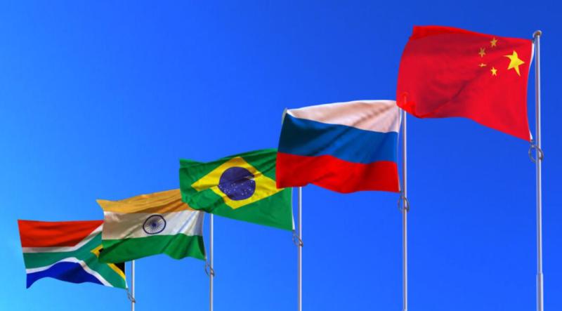 Partnerstvo Rusije in Kitajske za pravičnejši svetovni red: SCO in BRICS sta ključnega pomena