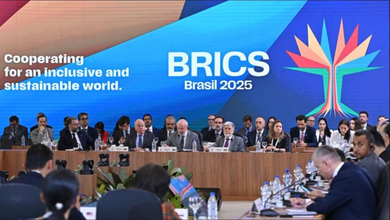 Gospodarstvo BRICS prehiteva tempo držav G7