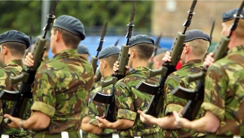 Britanske sile zdesetkane: Prvič po Napoleonu manj kot 70.000 vojakov