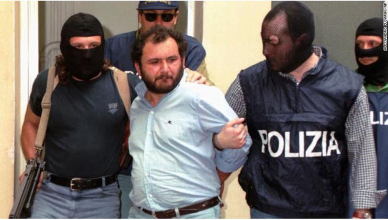 Mafijskega klavca spustili na prostost: Po 25 letih zapora na svobodi zloglasni morilec sodnika Falconeja, Italijani besni