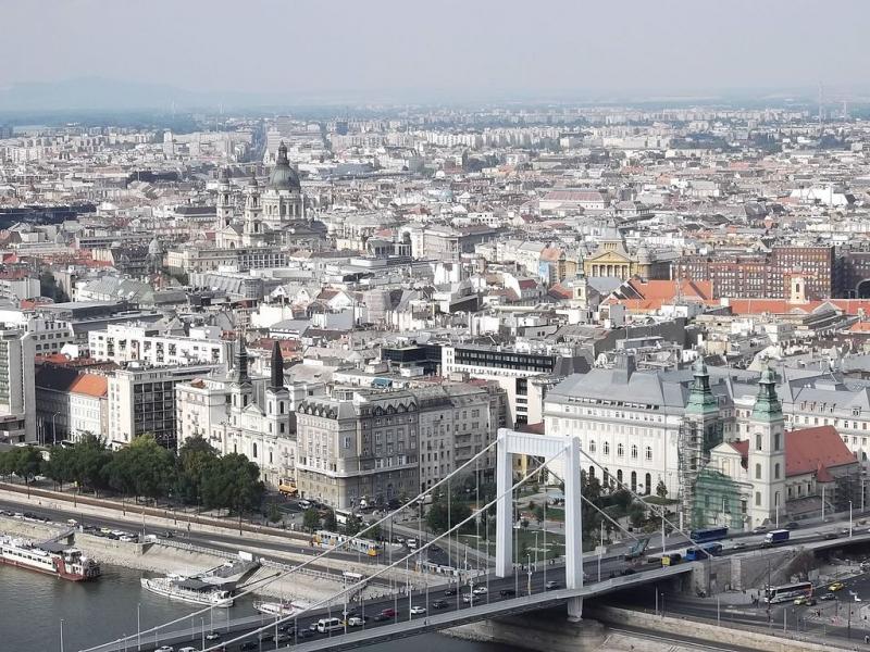 Budimpešta od danes tudi z Ljubljanskim trgom