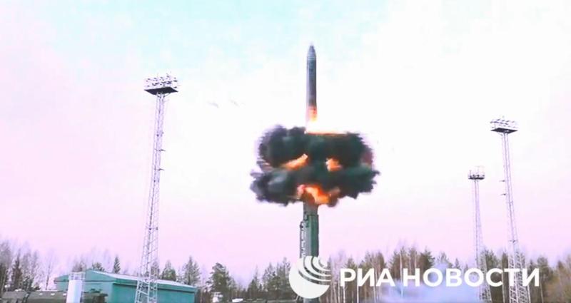Presenečenje: Putin nenadoma izvedel vajo jedrskega odvračanja