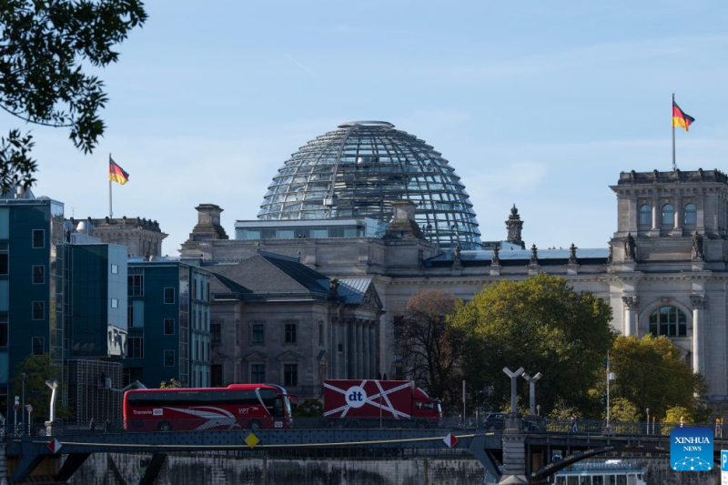 Gospodarski zastoj: Nemčija se sooča z novimi strahovi pred recesijo, saj se je BDP v tretjem četrtletju ustavil