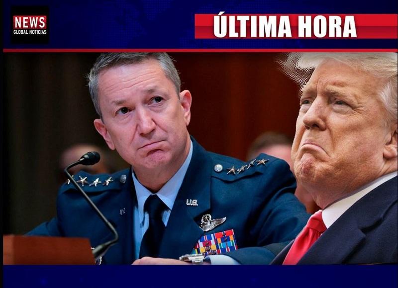 Kaos v Beli hiši: Trumpa sodelavci na silo zadrževali izven sejne sobe, se je poskusil dokopati do jedrskih šifer?