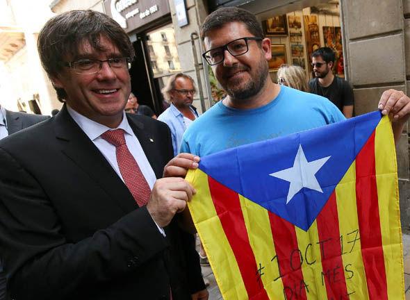 V Madridu in Barceloni bodo odločali o usodi Katalonije
