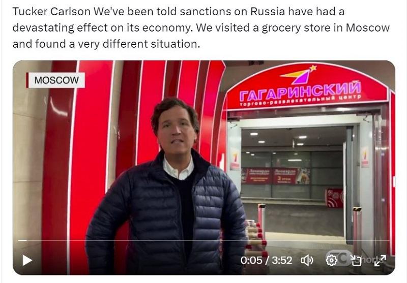 Tucker Carlson šokiral Američane s posnetki iz ruskih trgovin, Moskve in metroja, ameriška politična elita besni 