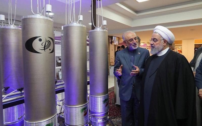 Ameriški obveščevalci nimajo dokazov, da Iran izdeluje jedrsko orožje, zato Trumpa njihove mnenje ne zanima!