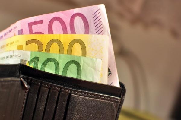 Plača mladih s srednje in vzhodne Evrope ni višja od tisoč evrov