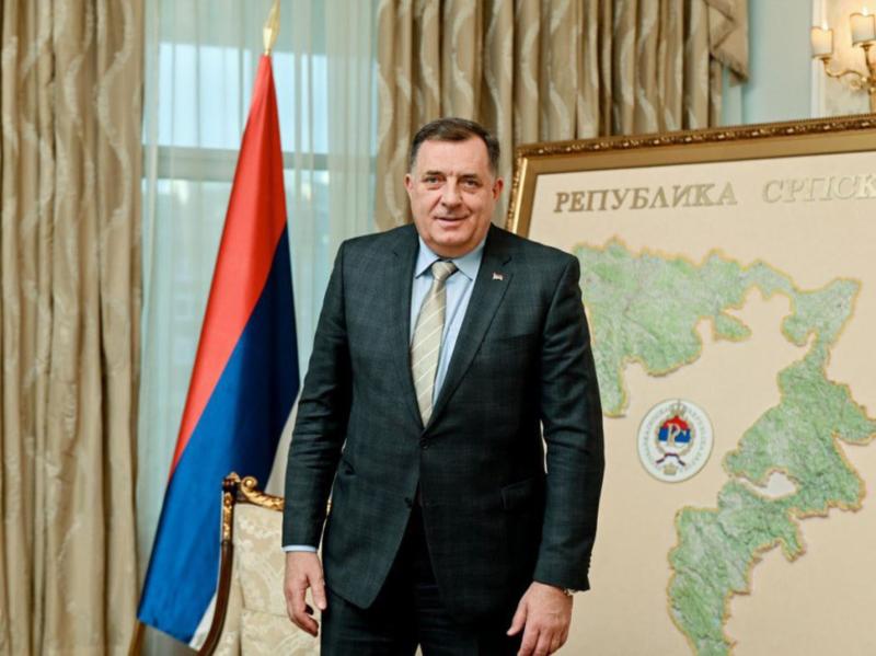 Sodišče BiH prižgalo zeleno luč za razpad BiH po slovenskem receptu: Rusija opozarja na hude posledice obsodbe Dodika