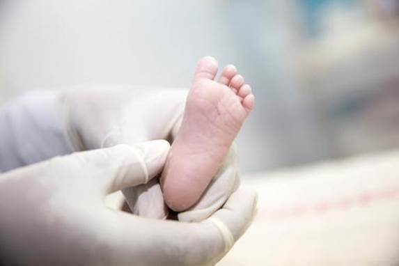 Unicef: Vsako leto življenje izgubi 2,6 milijona novorojenčkov