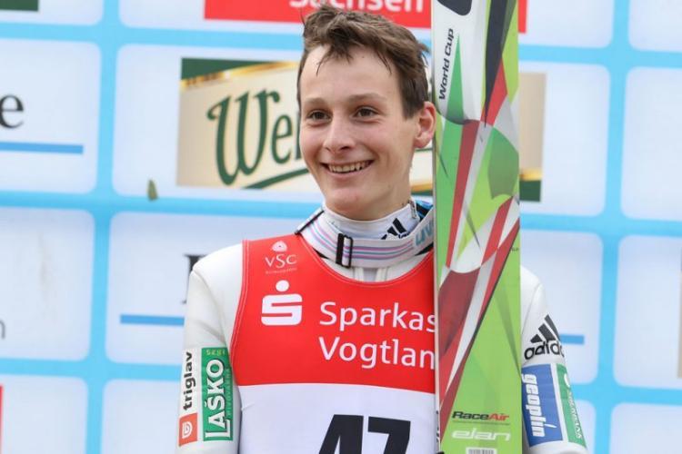 Domen Prevc v Engelbergu dosegel 63. posamično zmago za slovenske smučarske skoke