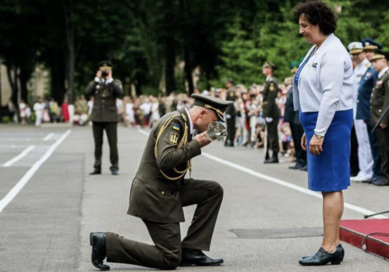 Novi vrhovni poveljnik ukrajinske vojske:»Rusija nima pravice do obstoja!«