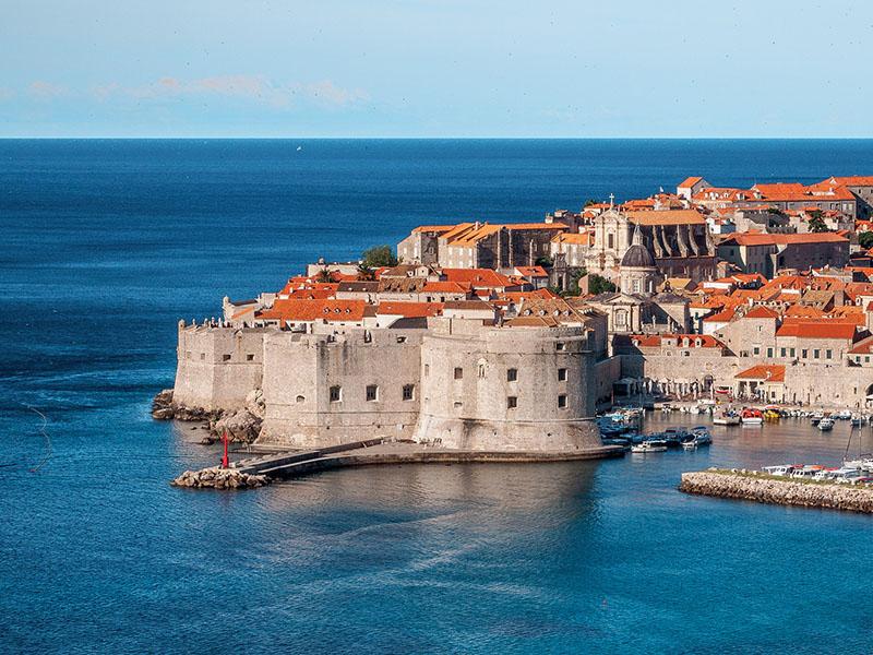 Na Hrvaškem občutna rast prihodov in nočitev turistov