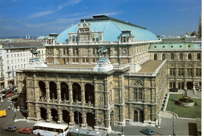Dunajsko državno opero bo po letu 2020 vodil Bogdan Roščič