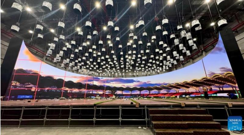 Kitajske virtualne tehnologije na podlagi umetne inteligence prinašajo filme z veličastnim realizmom - in nižjo ceno