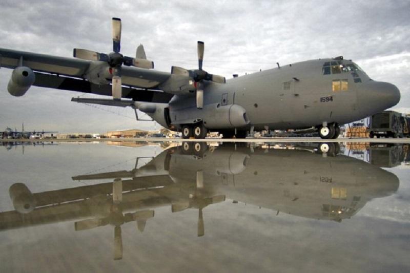 Živčni Američani: Najsodobnejše letalo za elektronsko vojskovanje v Siriji ne deluje več. Pokvarili so ga Rusi!