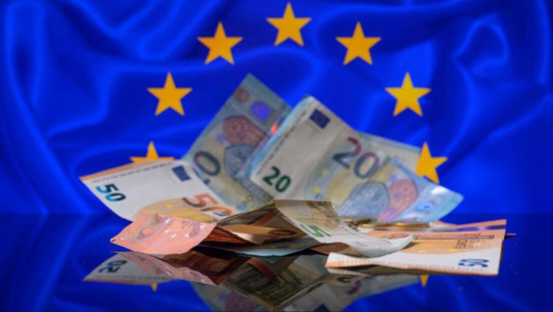 Nemčija v prostem padu: Luknja v proračunu v višini 30 milijard evrov