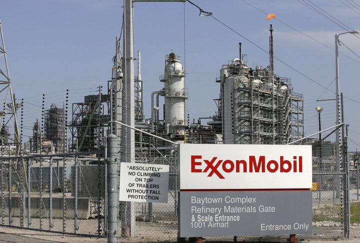 Exxon mobil v drugem četrtletju skoraj podvojil dobiček