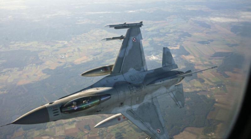 Danska prestavila dobavo prvih lovcev F-16 Kijevu za šest mesecev