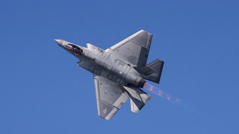 ZDA dobavljajo nove lovce F-35 brez radarjev zaradi težav pri njihovi izdelavi, nadomešča jih balast